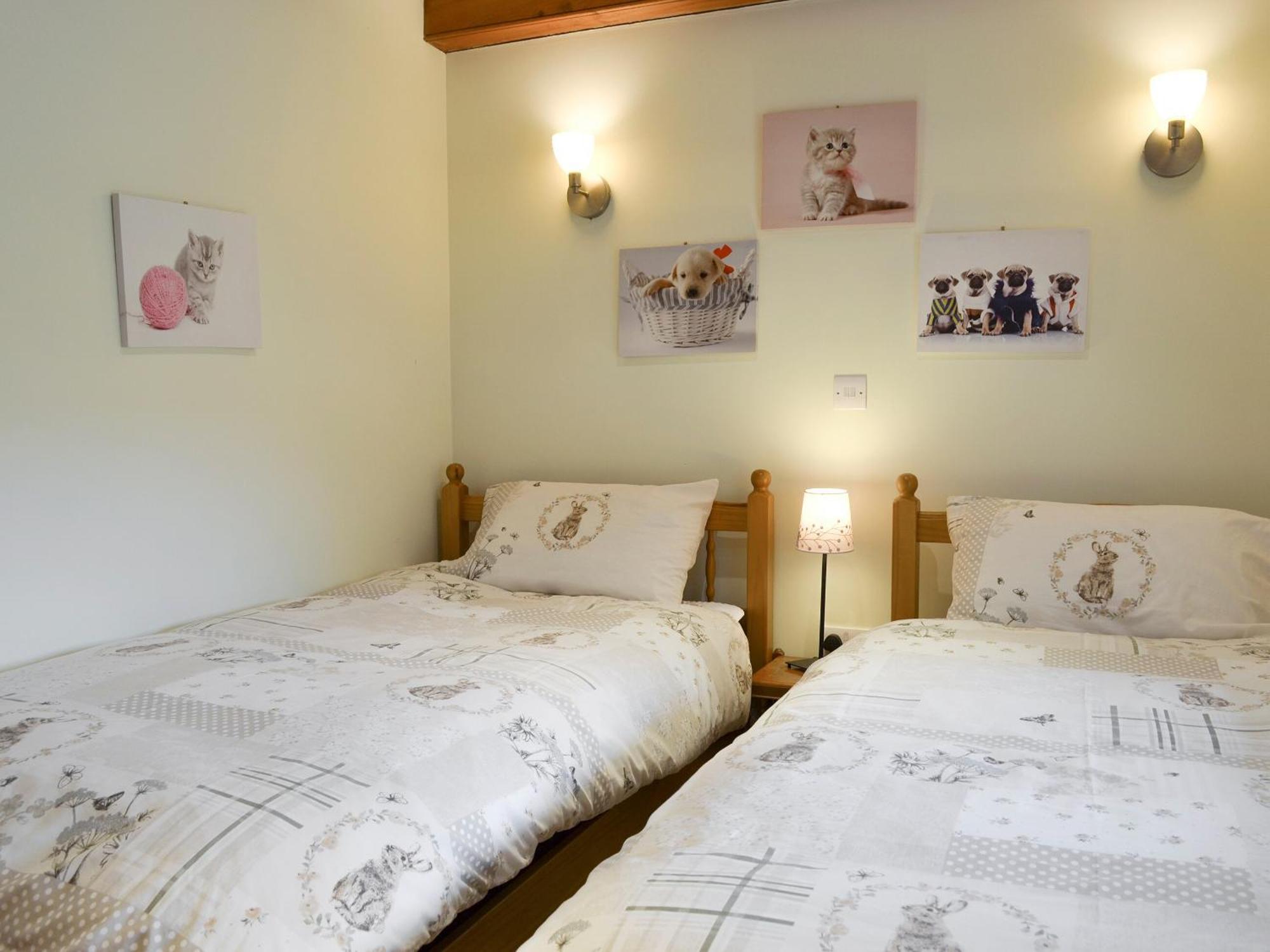 Walled Garden Lodge Ryehill Esterno foto