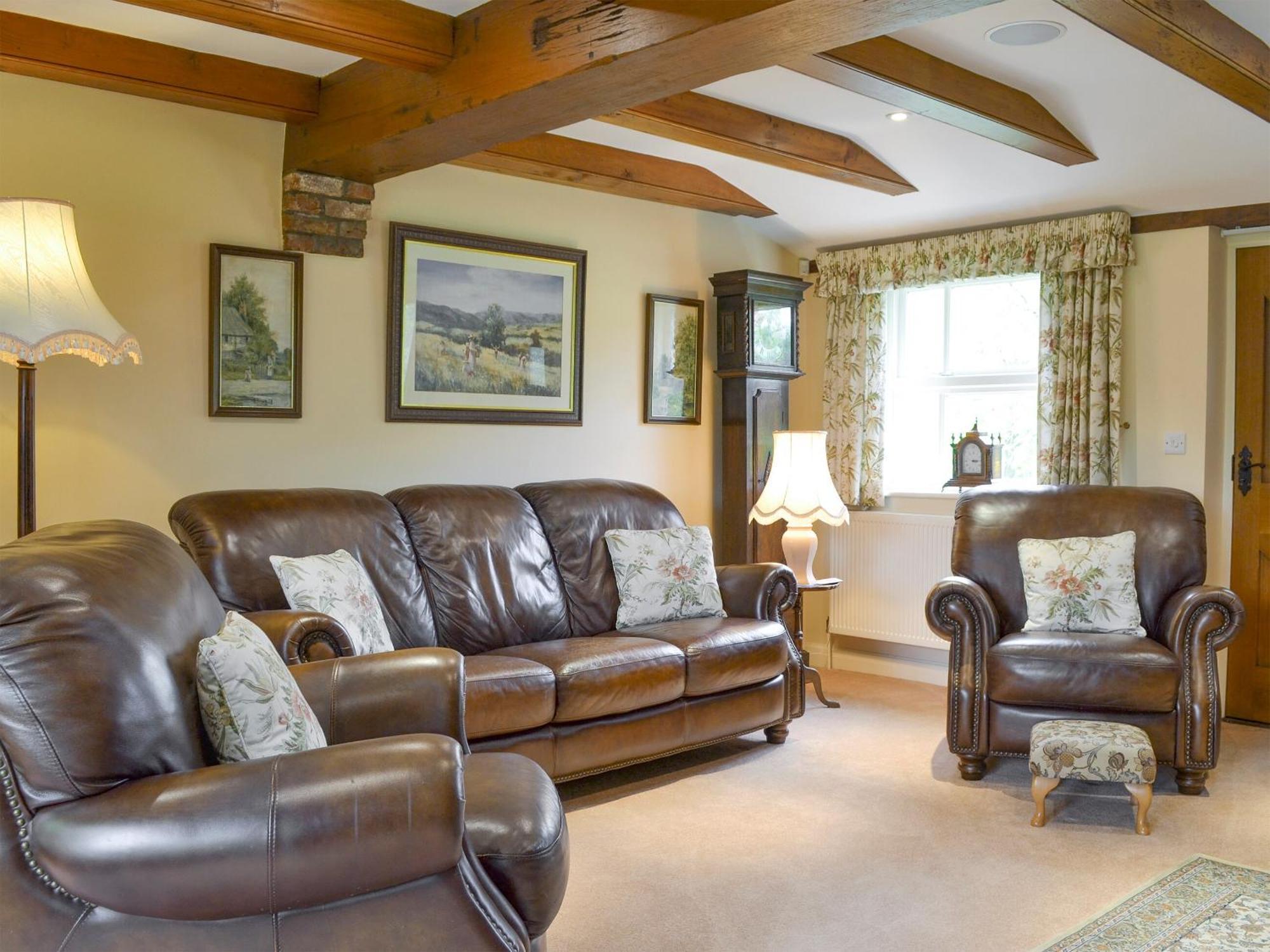 Walled Garden Lodge Ryehill Esterno foto
